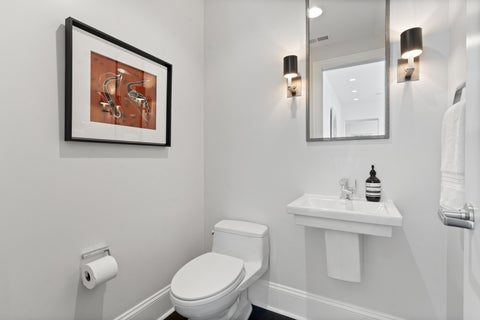 Tiny photo for 3030 N Lake Shore Drive #202, Chicago, IL 60657 (MLS # 12730095)