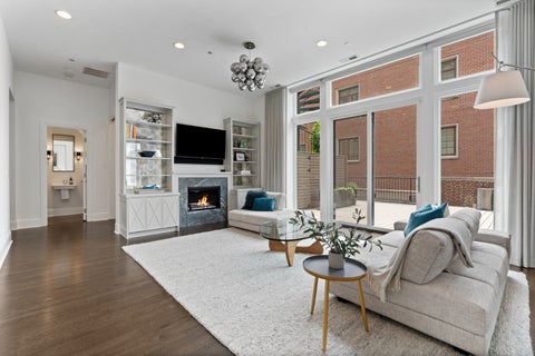Tiny photo for 3030 N Lake Shore Drive #202, Chicago, IL 60657 (MLS # 12730095)