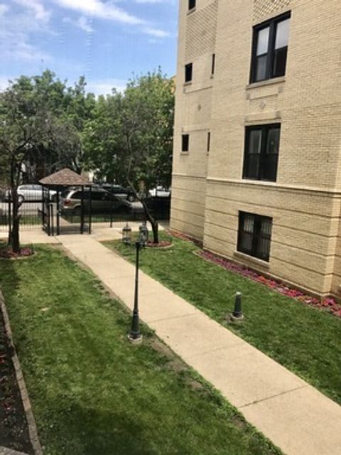 3641 W Dickens Avenue 2B Chicago IL 60647