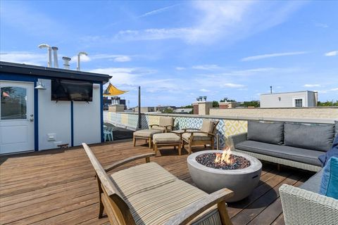 Tiny photo for 1515 N CLAREMONT Avenue #3, Chicago, IL 60622 (MLS # 12609953)