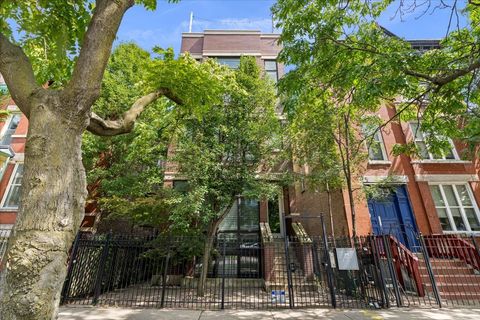 1515 N CLAREMONT Avenue 3 Chicago IL 60622