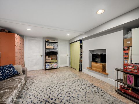 Tiny photo for 823 S Oakley Boulevard, Chicago, IL 60612 (MLS # 12508120)
