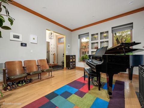 Tiny photo for 823 S Oakley Boulevard, Chicago, IL 60612 (MLS # 12508120)