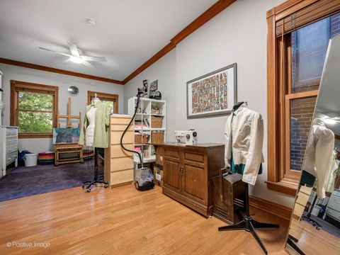 Tiny photo for 823 S Oakley Boulevard, Chicago, IL 60612 (MLS # 12508120)