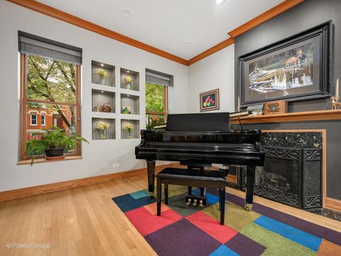 Tiny photo for 823 S Oakley Boulevard, Chicago, IL 60612 (MLS # 12508120)