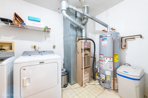 Tiny photo for 347 Ashford Circle #3, Bartlett, IL 60103 (MLS # 12533139)