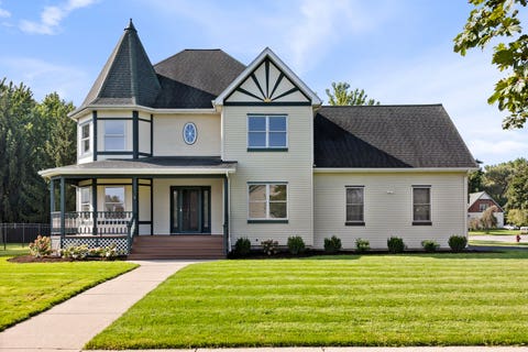 Photo of 101 Nuthatch Drive, Woodstock, IL 60098 (MLS # 12739610)