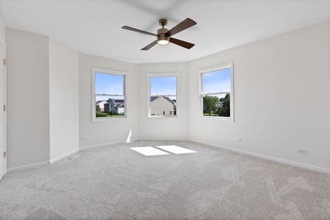 Tiny photo for 101 Nuthatch Drive, Woodstock, IL 60098 (MLS # 12739610)