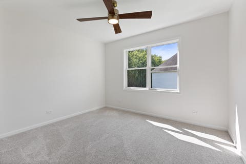 Tiny photo for 101 Nuthatch Drive, Woodstock, IL 60098 (MLS # 12739610)