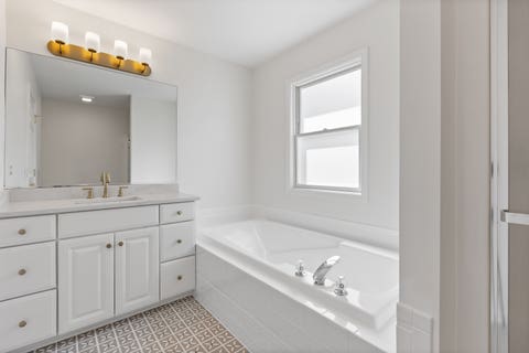 Tiny photo for 101 Nuthatch Drive, Woodstock, IL 60098 (MLS # 12739610)