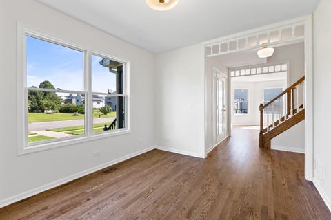 Tiny photo for 101 Nuthatch Drive, Woodstock, IL 60098 (MLS # 12739610)