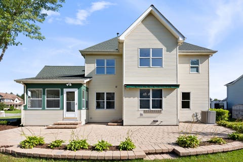 Tiny photo for 101 Nuthatch Drive, Woodstock, IL 60098 (MLS # 12739610)
