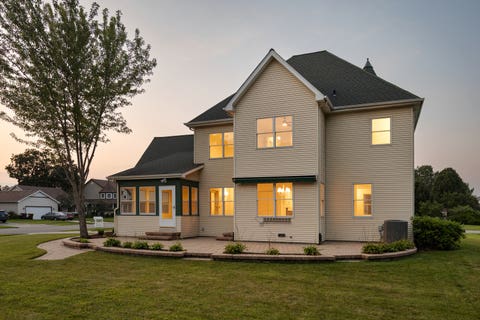 Tiny photo for 101 Nuthatch Drive, Woodstock, IL 60098 (MLS # 12739610)