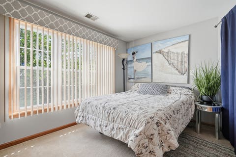Tiny photo for 1994 Gary Court #B, Schaumburg, IL 60193 (MLS # 12690450)