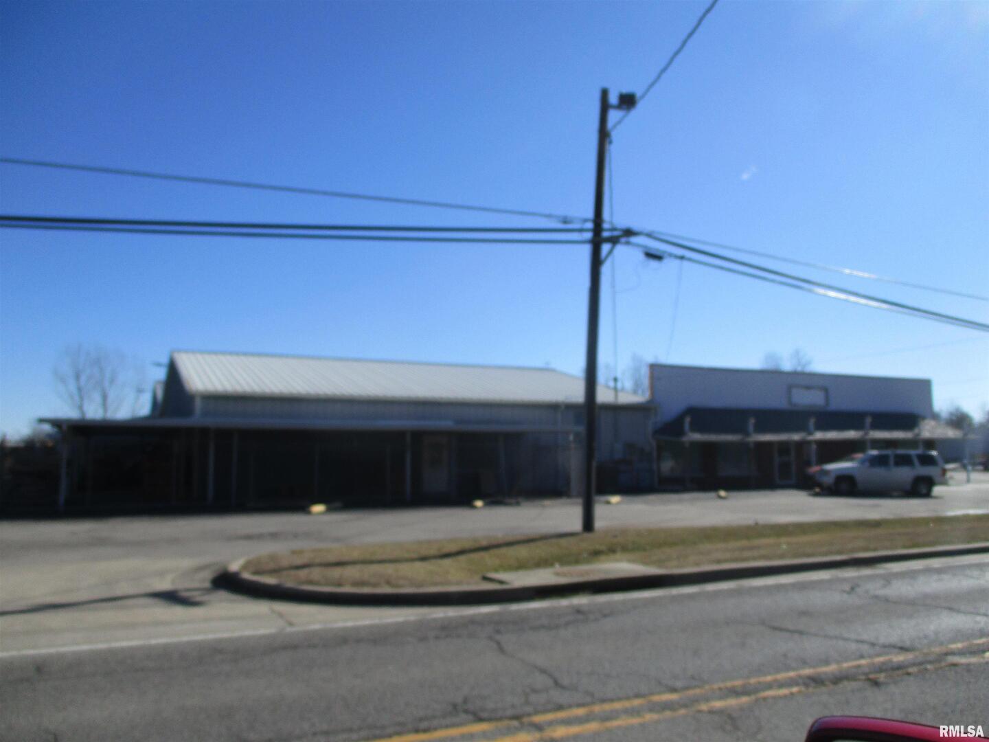 1522 N MAIN Street 1