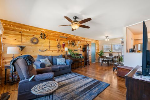 Tiny photo for 345 Maricopa Lane, Hoffman Estates, IL 60169 (MLS # 12581863)