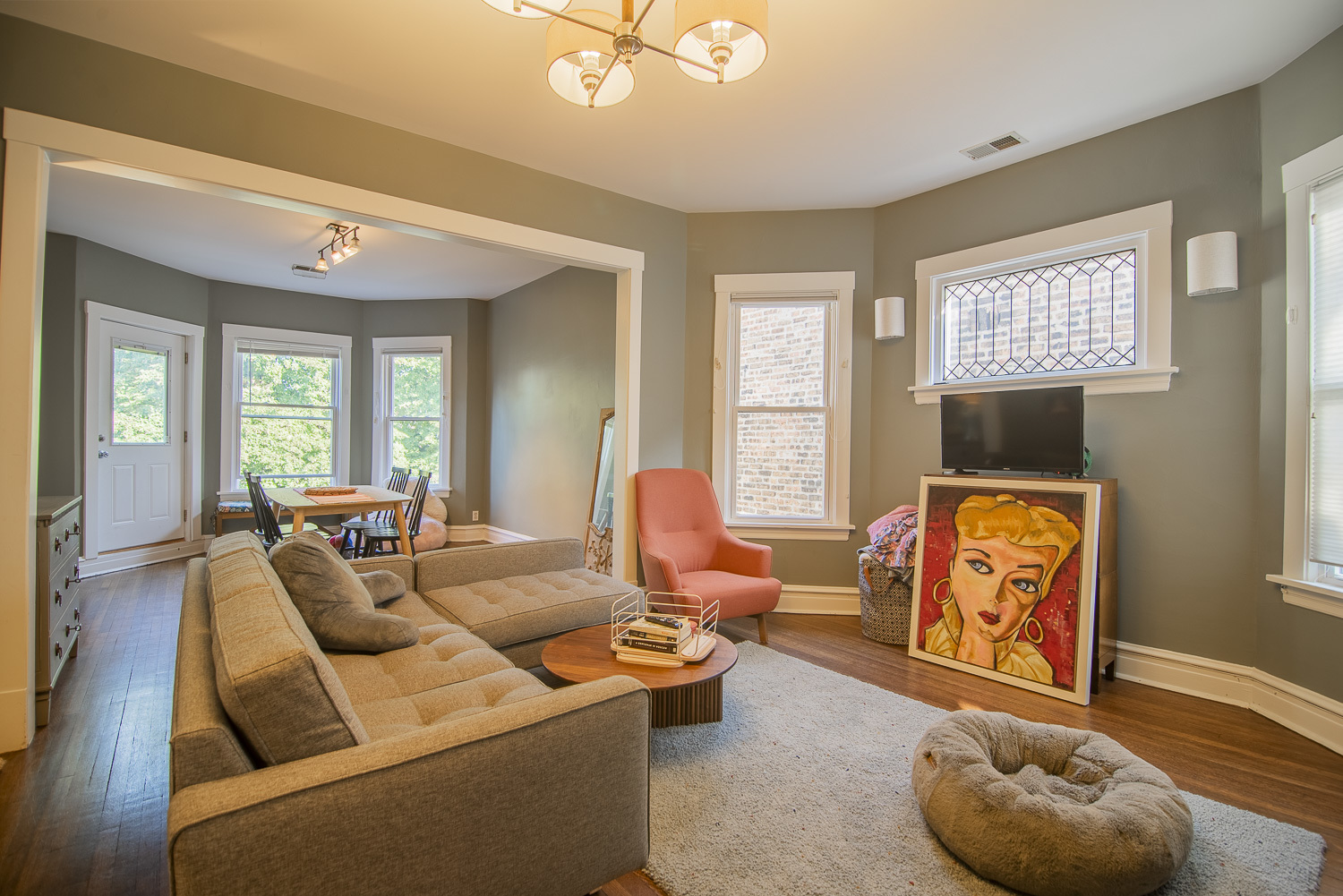 4948 N Winchester Avenue