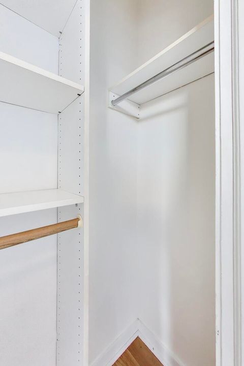 Tiny photo for 832 W Lakeside Place #3N, Chicago, IL 60640 (MLS # 12585361)