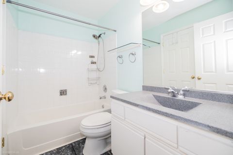 Tiny photo for 2831 S Embers Lane, Arlington Heights, IL 60005 (MLS # 12511595)