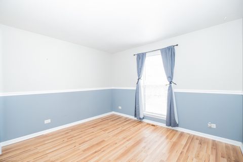 Tiny photo for 2831 S Embers Lane, Arlington Heights, IL 60005 (MLS # 12511595)