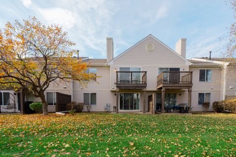 Tiny photo for 2831 S Embers Lane, Arlington Heights, IL 60005 (MLS # 12511595)