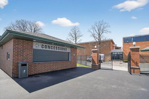 Tiny photo for 2956 W 99th Place, Evergreen Park, IL 60805 (MLS # 12613430)