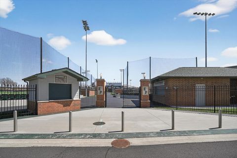 Tiny photo for 2956 W 99th Place, Evergreen Park, IL 60805 (MLS # 12613430)