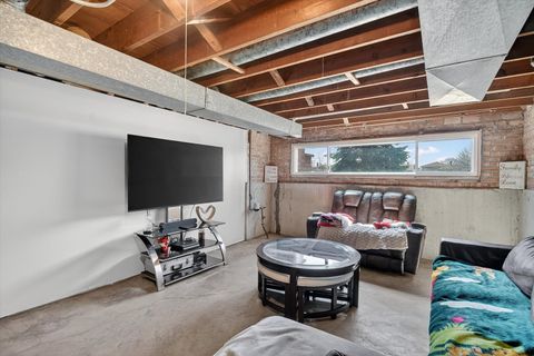 Tiny photo for 2956 W 99th Place, Evergreen Park, IL 60805 (MLS # 12613430)