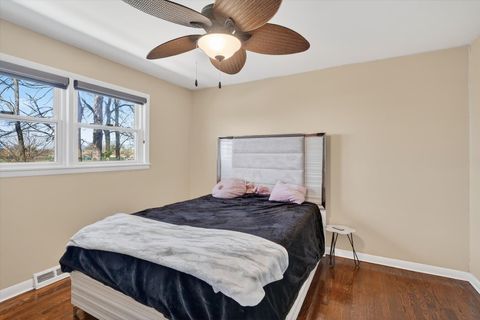 Tiny photo for 2956 W 99th Place, Evergreen Park, IL 60805 (MLS # 12613430)