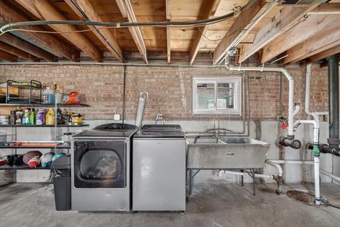 Tiny photo for 2956 W 99th Place, Evergreen Park, IL 60805 (MLS # 12613430)