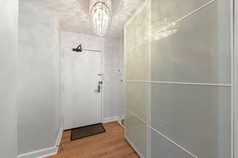 Tiny photo for 5455 N Sheridan Road #908, Chicago, IL 60640 (MLS # 12682122)
