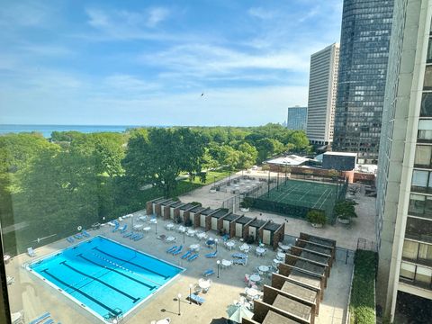 Tiny photo for 5455 N Sheridan Road #908, Chicago, IL 60640 (MLS # 12682122)