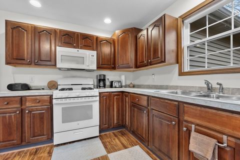 Tiny photo for 1825 Bald Knob Road, Alto Pass, IL 62905 (MLS # 12602893)