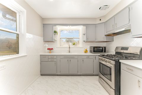 Tiny photo for 4852 W HIRSCH Street, Chicago, IL 60651 (MLS # 12526899)