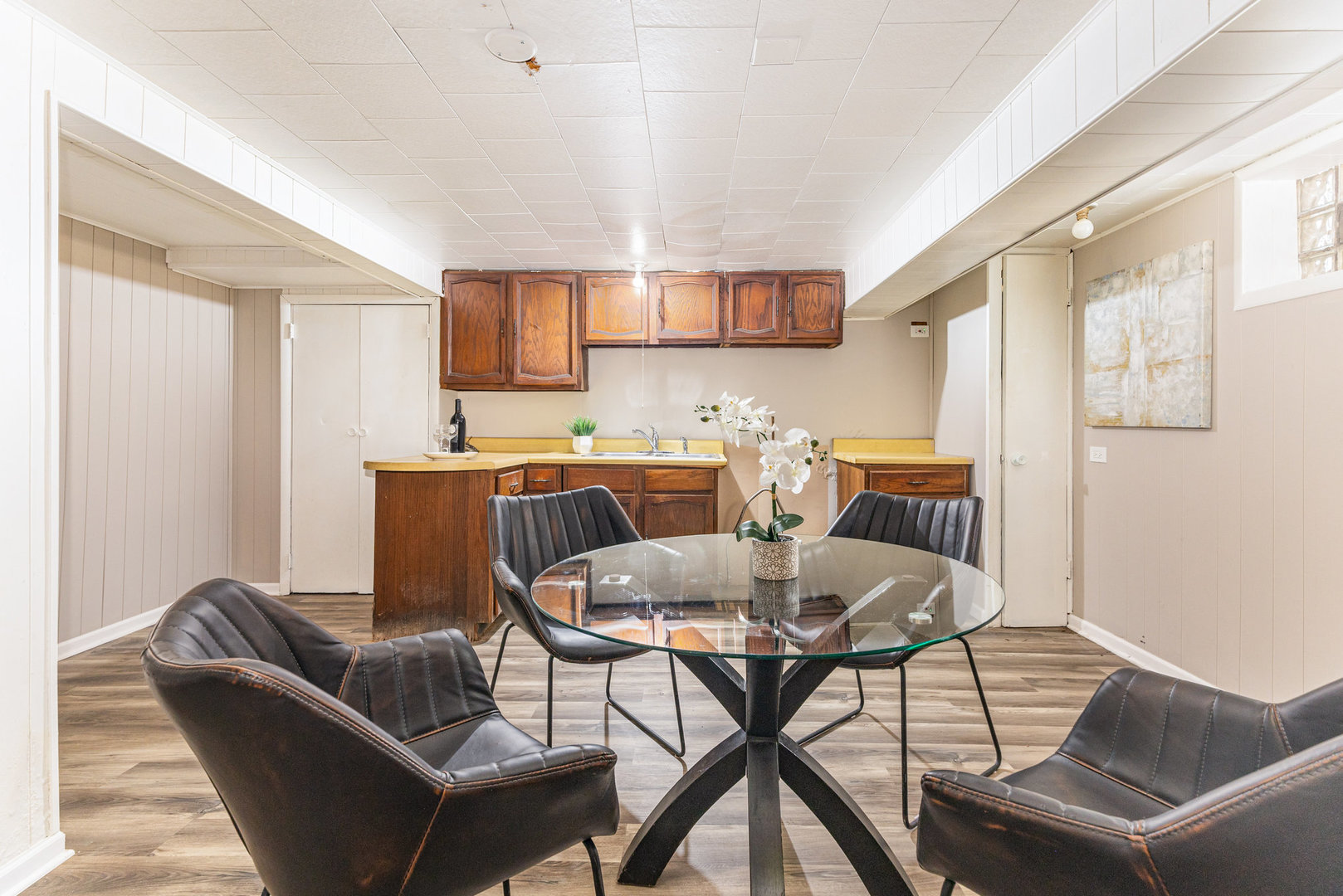 4852 W HIRSCH Street