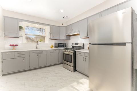 Tiny photo for 4852 W HIRSCH Street, Chicago, IL 60651 (MLS # 12526899)