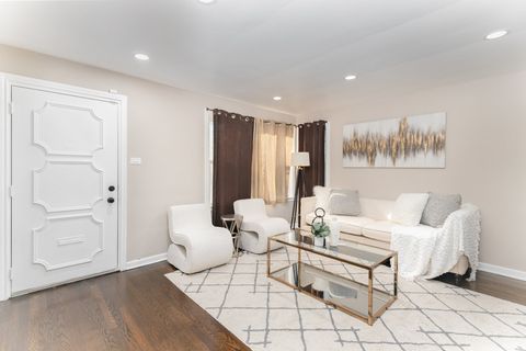 Tiny photo for 4852 W HIRSCH Street, Chicago, IL 60651 (MLS # 12526899)