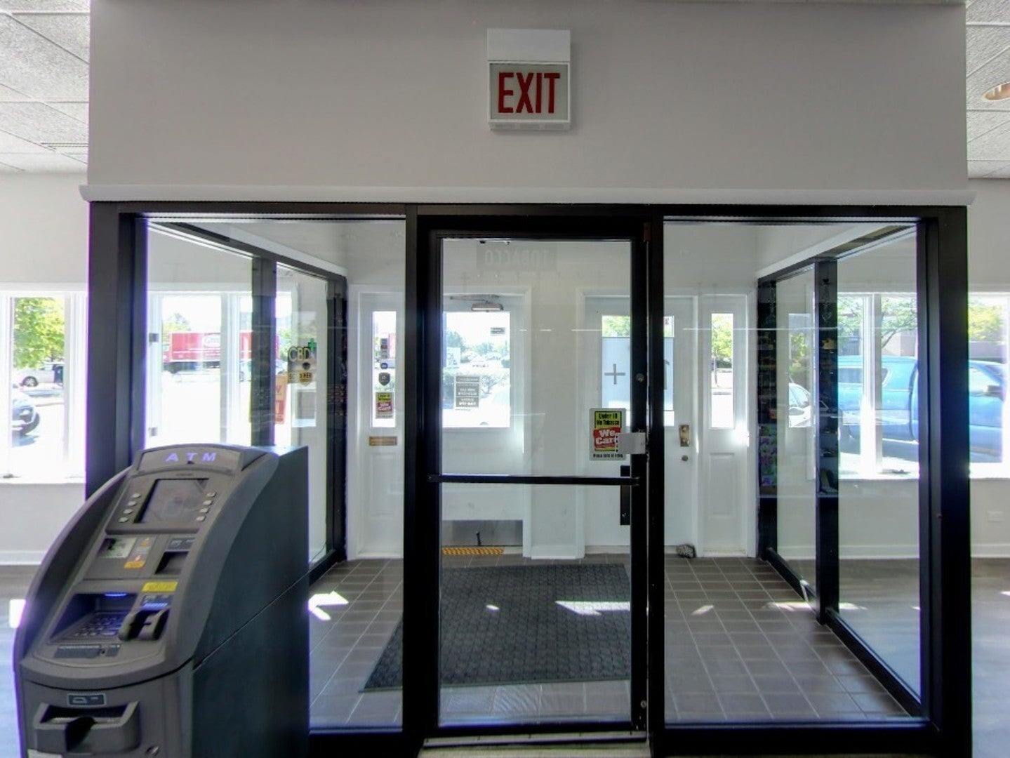 3350 DEVON Avenue