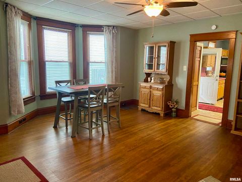 Tiny photo for 614 S 22ND Street, Quincy, IL 62301 (MLS # QC4269690)