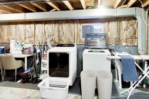 Tiny photo for 5 E Emerson Street, Arlington Heights, IL 60005 (MLS # 12588923)