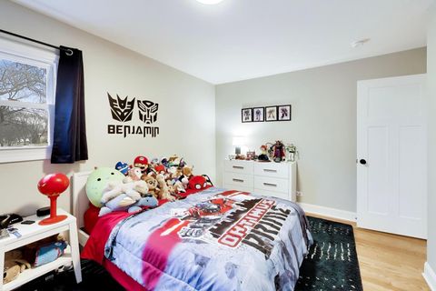 Tiny photo for 5 E Emerson Street, Arlington Heights, IL 60005 (MLS # 12588923)