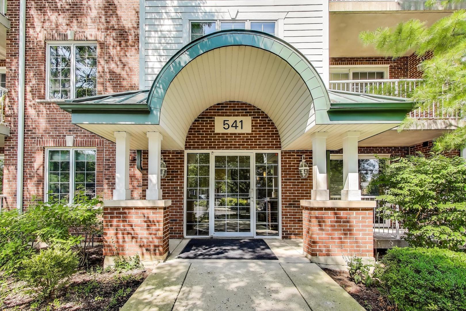 541 N Hough Street 106