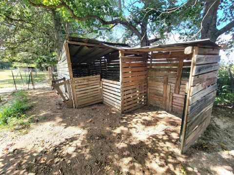 Tiny photo for 2517 Cherrybark Lane, Flora, IL 62839 (MLS # EB459469)