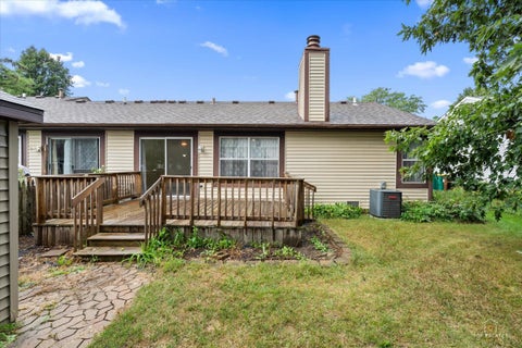 Tiny photo for 1575 Brandywyn Lane, Buffalo Grove, IL 60089 (MLS # 12751674)