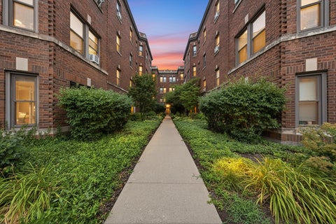 Photo of 52 Forest Avenue #2N, Riverside, IL 60546 (MLS # 12762816)