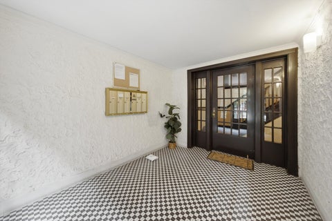 Tiny photo for 52 Forest Avenue #2N, Riverside, IL 60546 (MLS # 12762816)