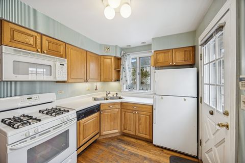 Tiny photo for 7733 W Glenlake Avenue, Chicago, IL 60631 (MLS # 12517781)