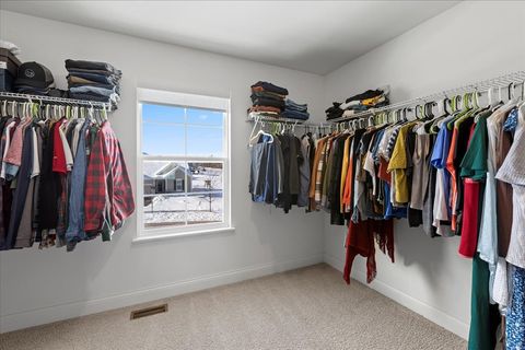 Tiny photo for 1069 Ardmoor Drive, Crystal Lake, IL 60012 (MLS # 12520020)