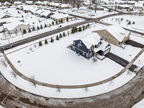 Tiny photo for 1069 Ardmoor Drive, Crystal Lake, IL 60012 (MLS # 12520020)