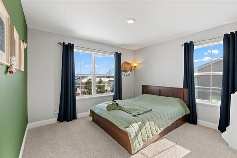 Tiny photo for 1069 Ardmoor Drive, Crystal Lake, IL 60012 (MLS # 12520020)